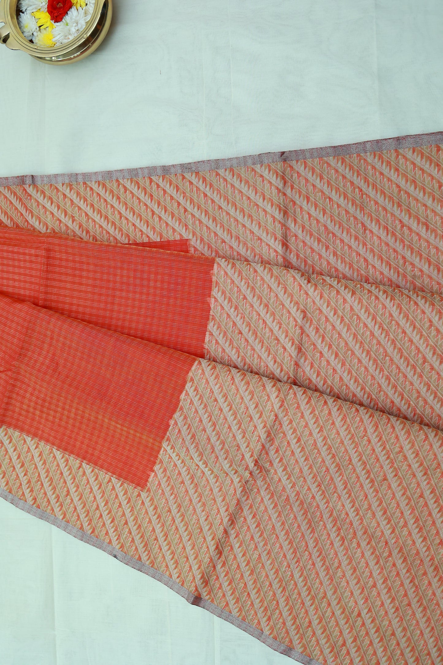 KS96 - Rust red handwoven cotton saree