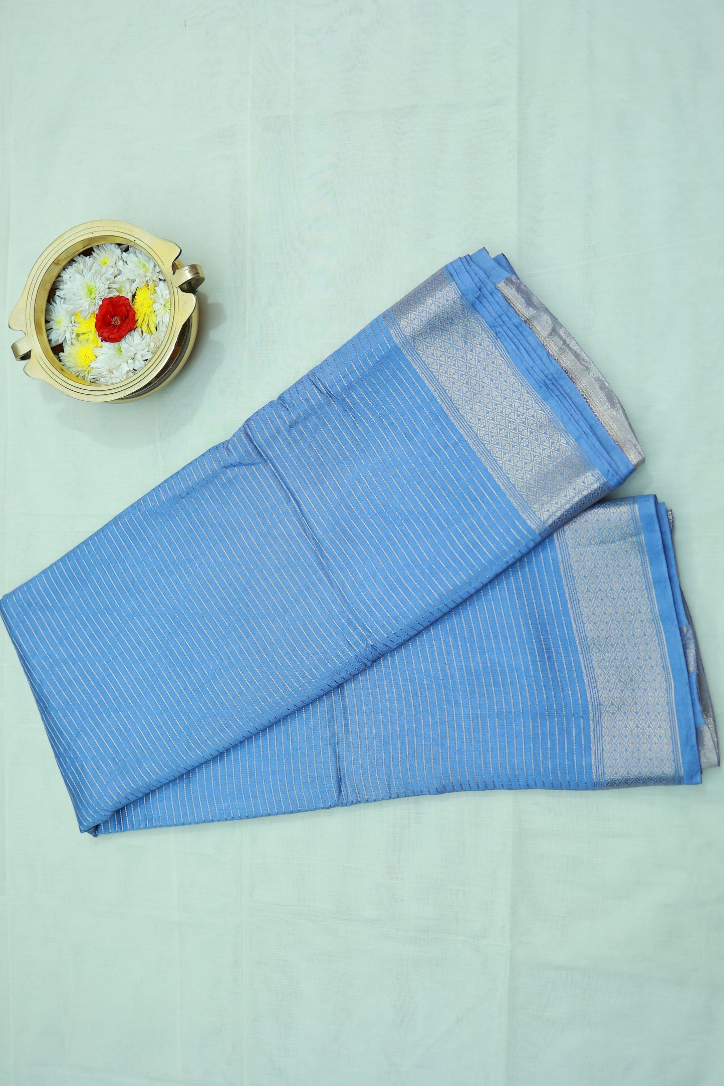 KS90 - Dual tone cool blue and silver raw silk