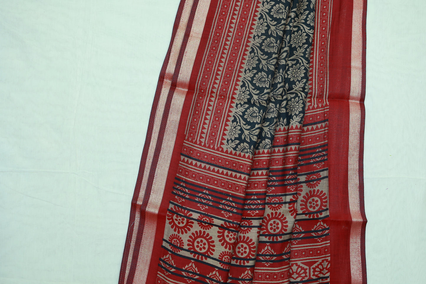 KS02 - Black and Maroon silk blended cotton saree
