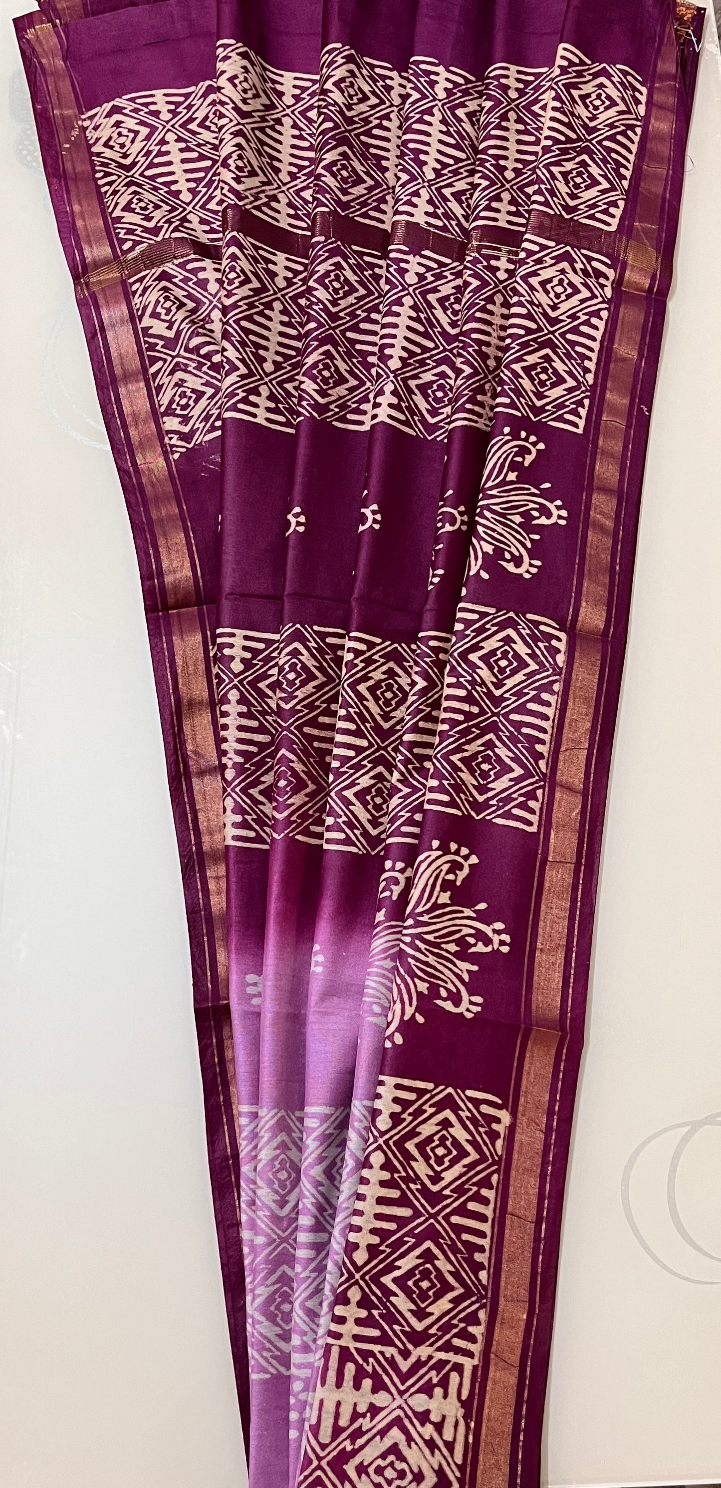 CAS186 - Magenta-pink and purple tone silk blended saree