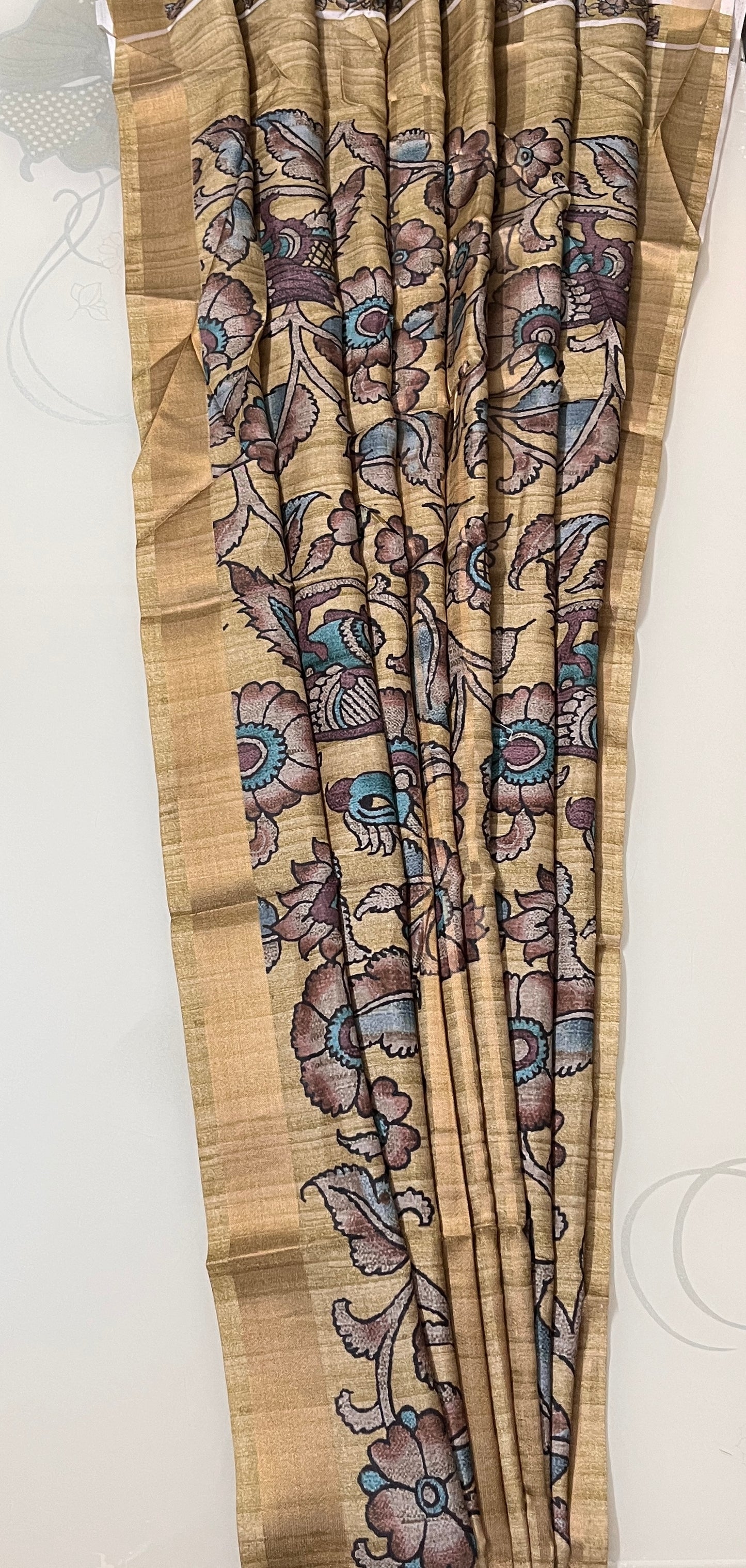 CAS189 - Beige-gold base printed silk saree