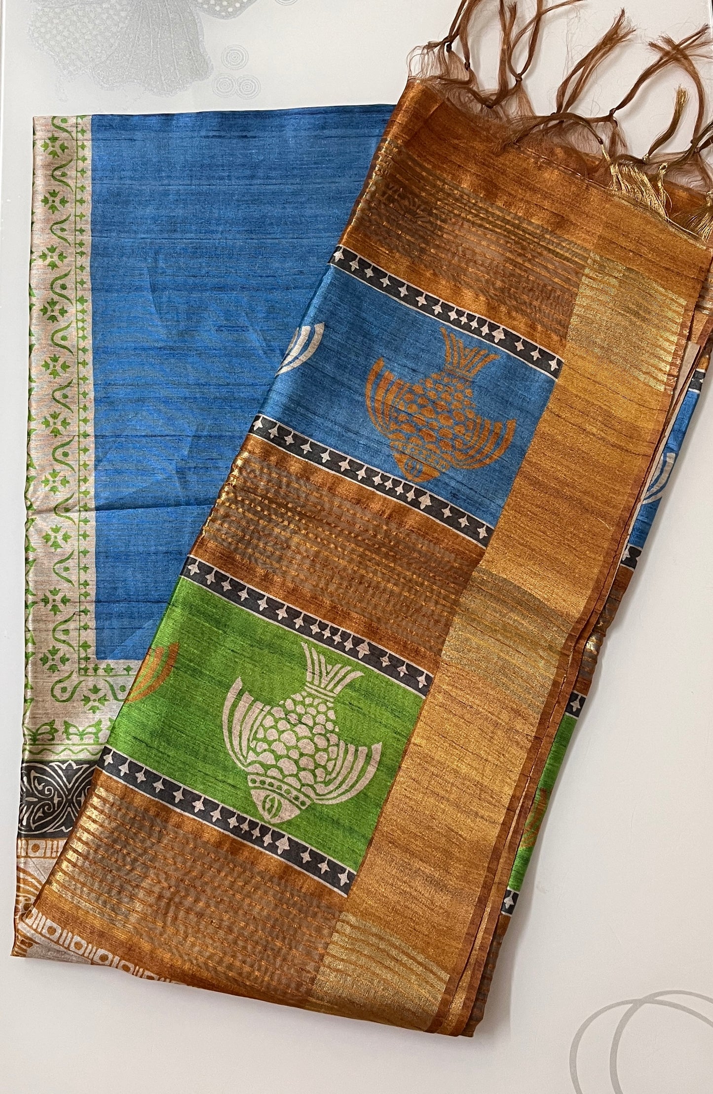 CAS206 - Deep royal blue with pale gold silk blended saree