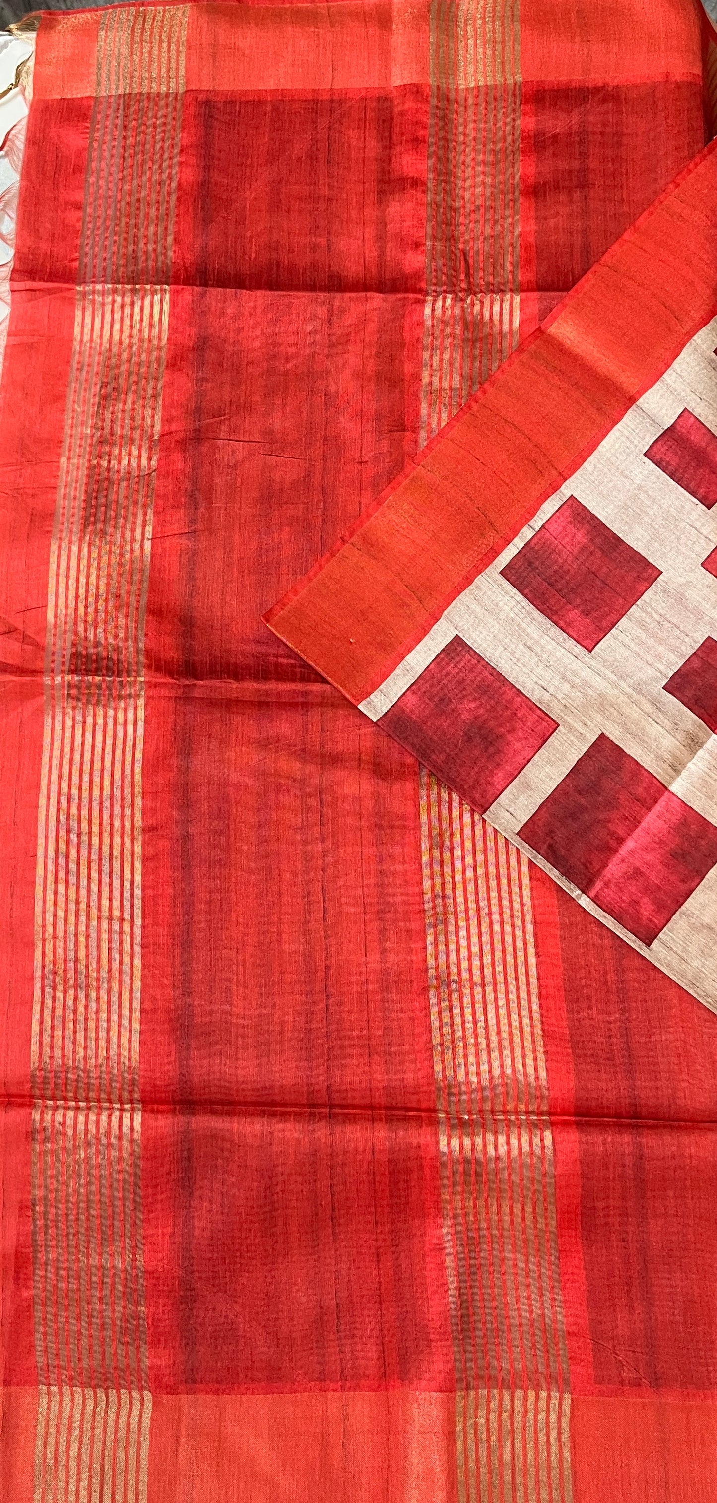CAS208 - Beige and Red toned silk blended saree