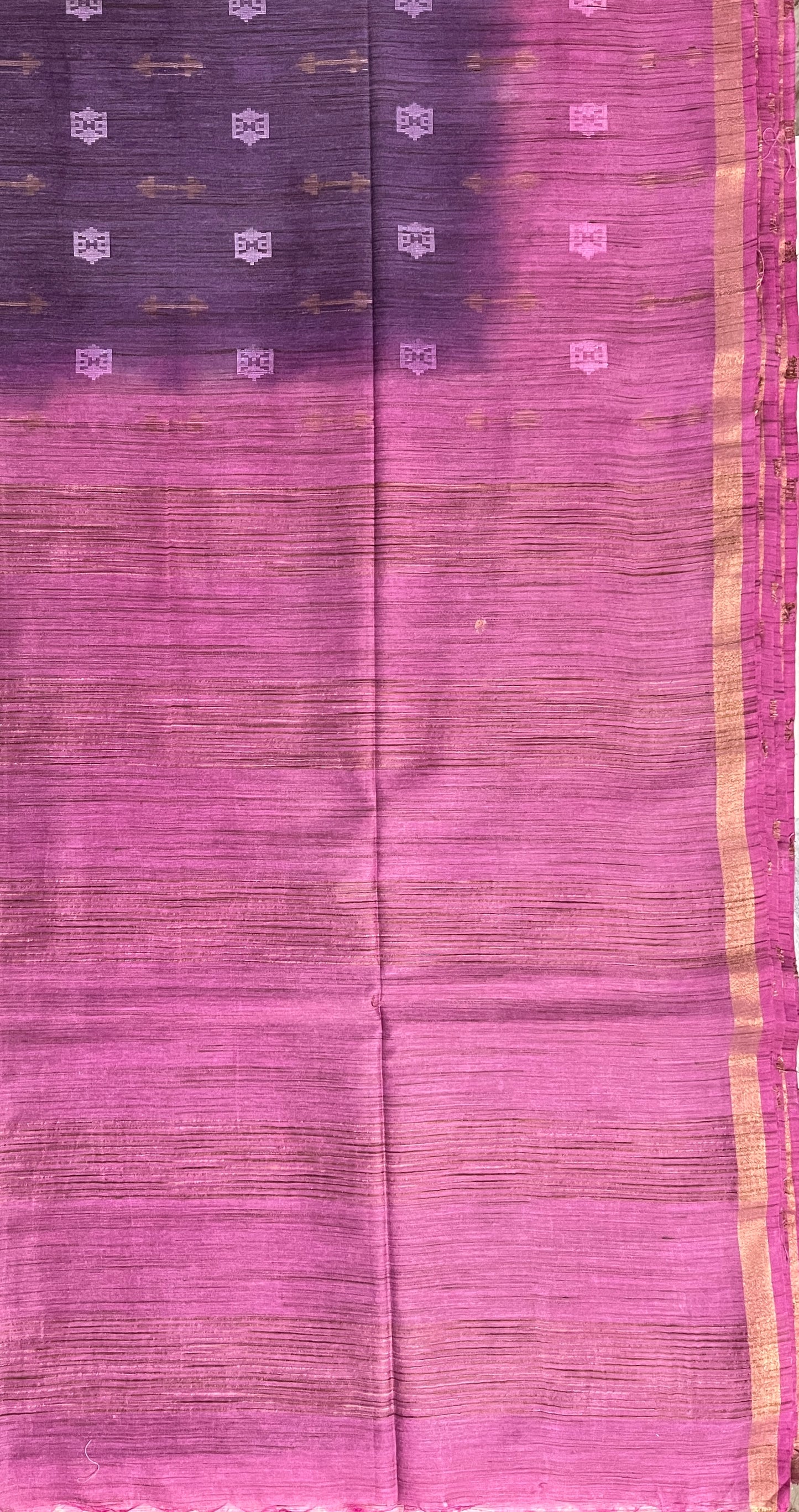 Ks 243 - Pink & Purple Dual-Tone Saree with Subtle Motifs & Elegant Border