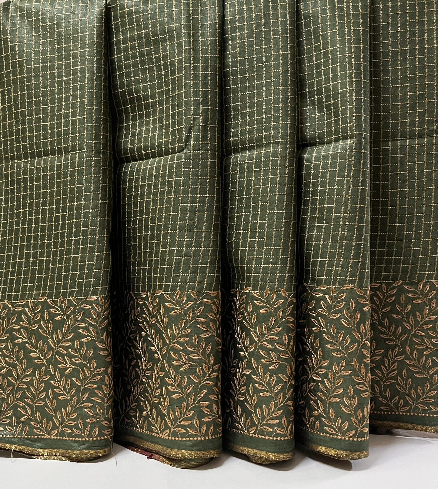 Ks 204 - Forest Green & Maroon Zari Work Saree