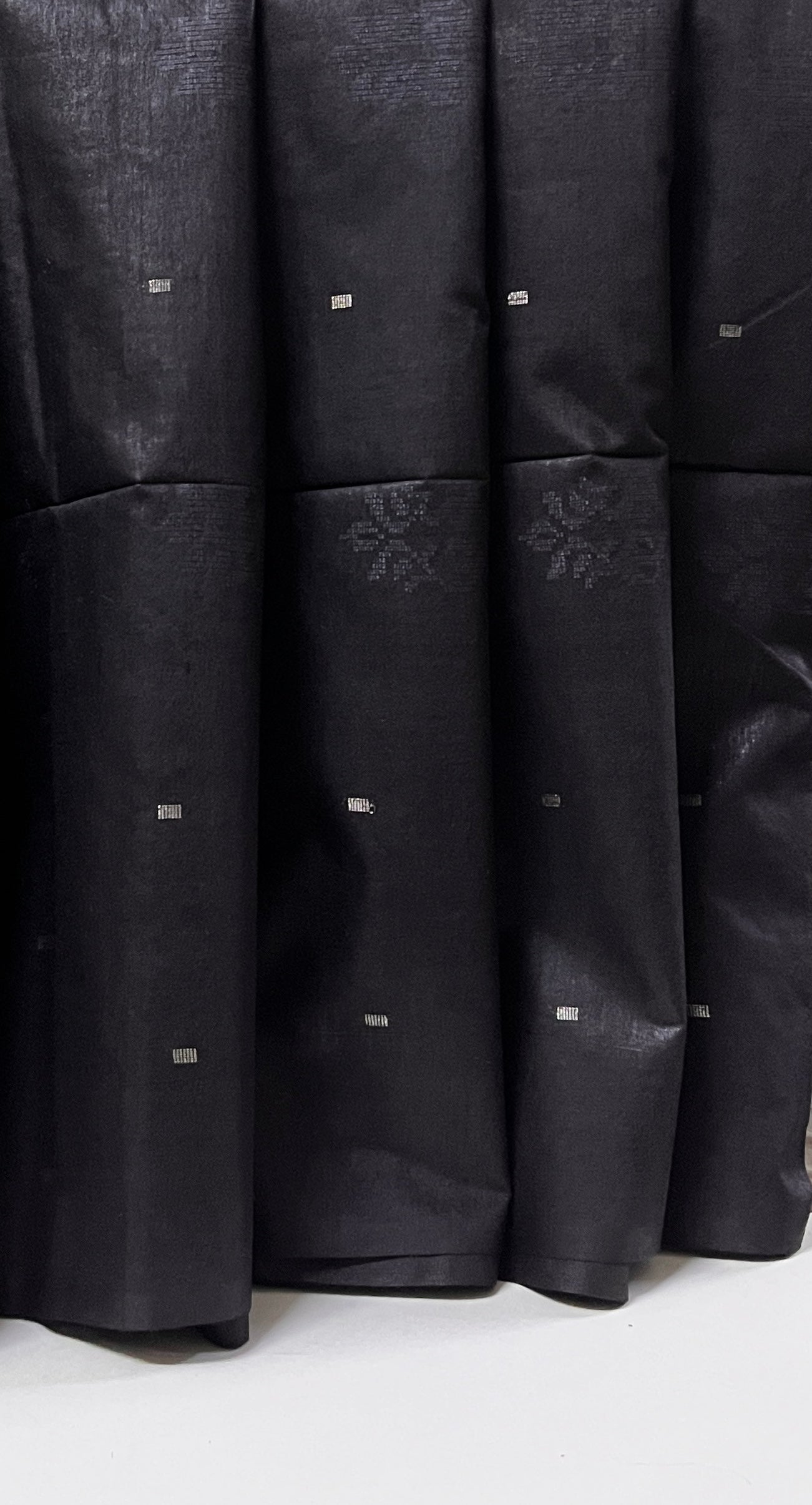 Ks 242 - Elegant Black Woven Butta Saree