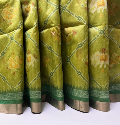 Ks 208 - Parrot green silk saree