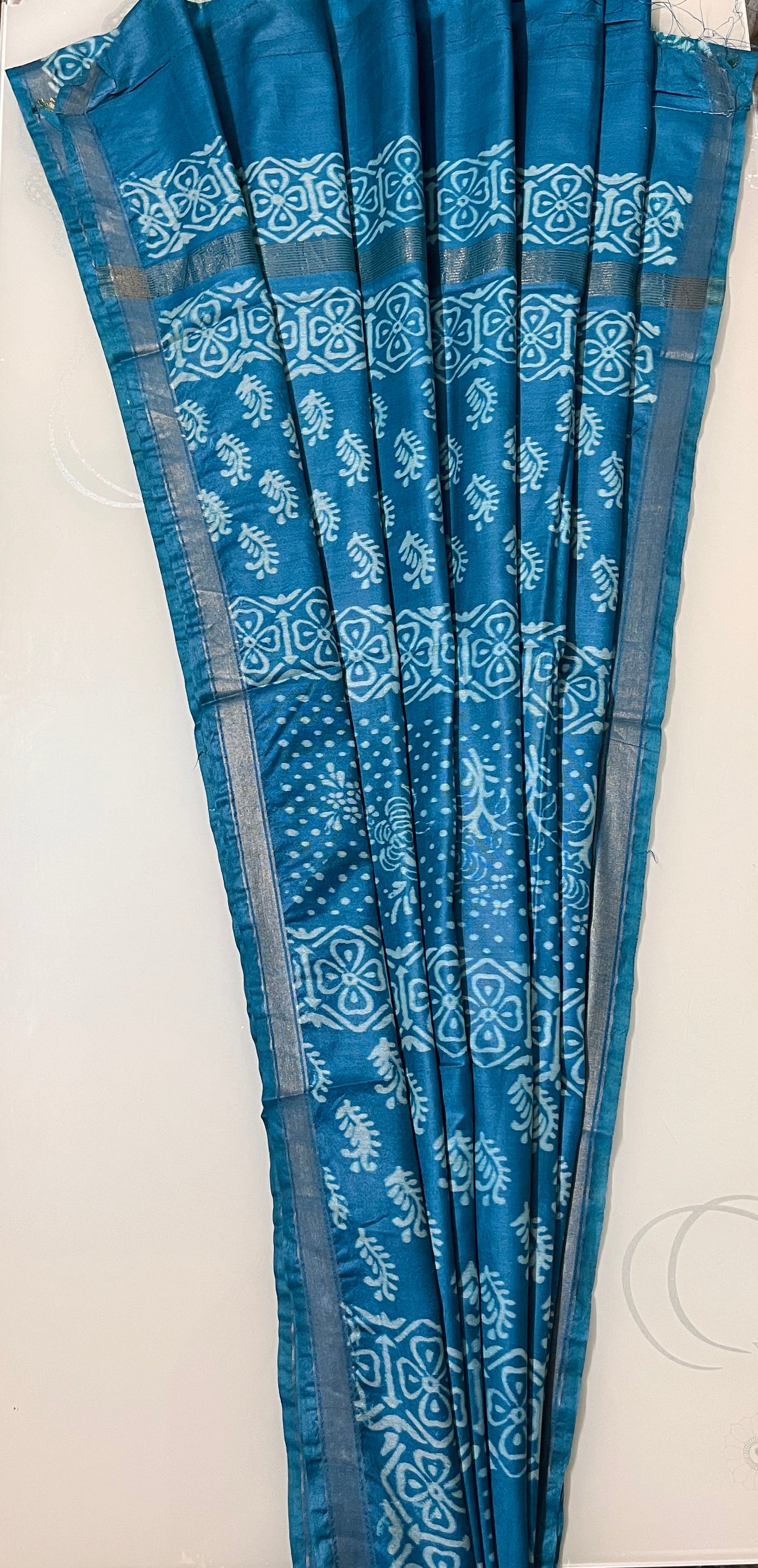 CAS185 - Deep turquoise blue Bandhani Saree