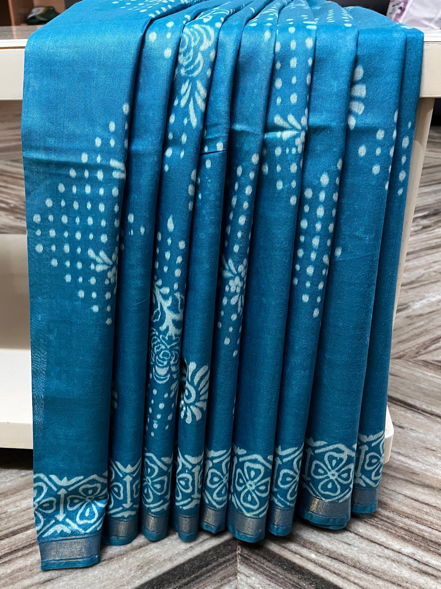 CAS185 - Deep turquoise blue Bandhani Saree