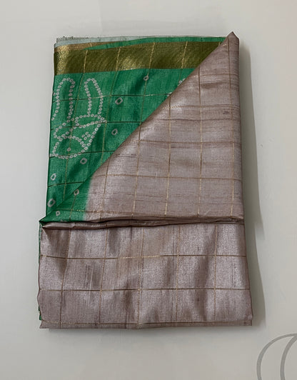CAS201 - Green and silver grey Bandhani Saree