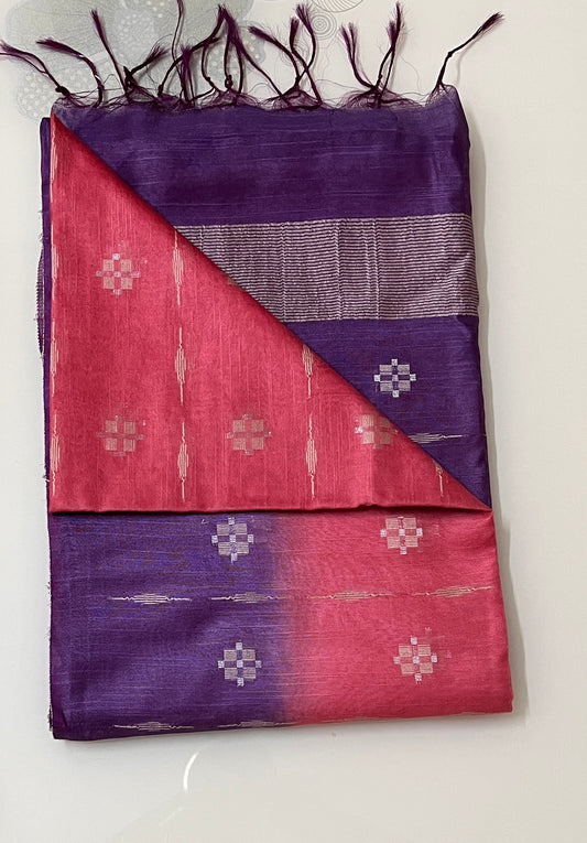 CAS169 - Deep purple and bright pink Ikat inspired saree