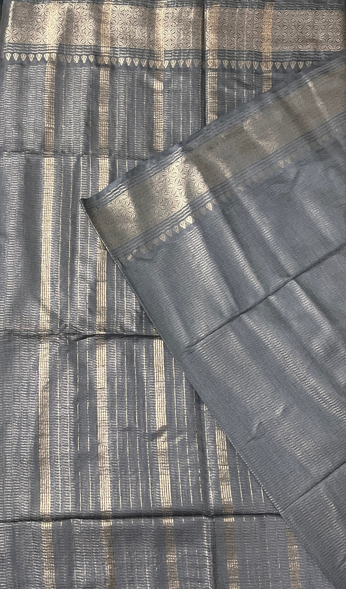 CAS177 - Charcoal grey with silver zari saree